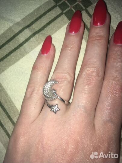 Серебряное кольцо