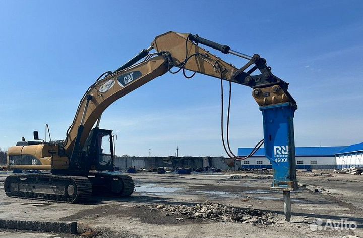 Гидромолот для экскаватора 20-45 тонн