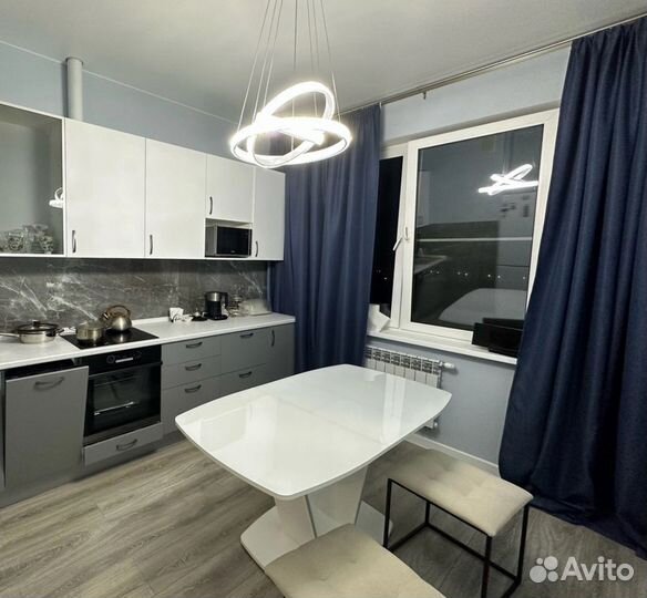 Шторы блэкаут новые цена за комплект 4м(2шт по 2м)