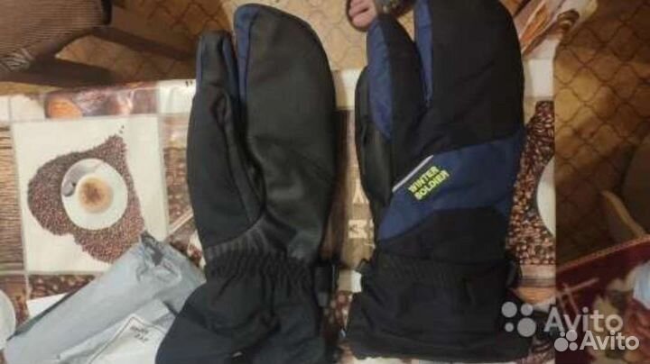 Горнолыжные перчатки(варежки)