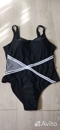 Купальник женский новый 52-56
