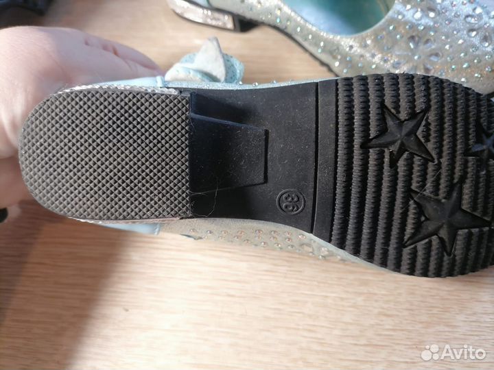 Туфли праздничные р.36 немного б/у