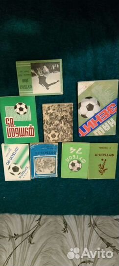 Книги: спорт, футбол.Календари-справочники