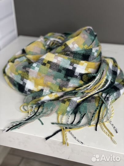 Шарфы и палантины