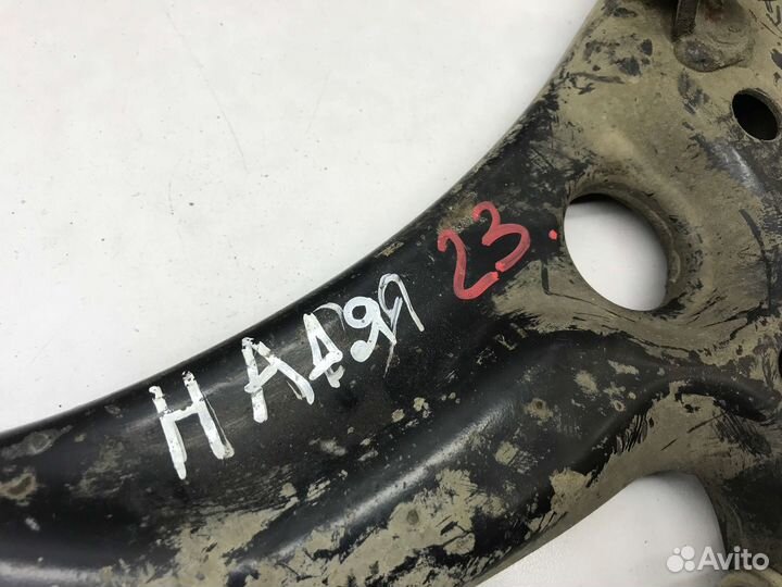 Рычаг подвески передний левый Toyota Nadia