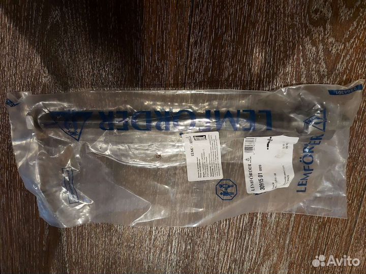 Рулевая тяга с кожухом на Форд Фокус 2