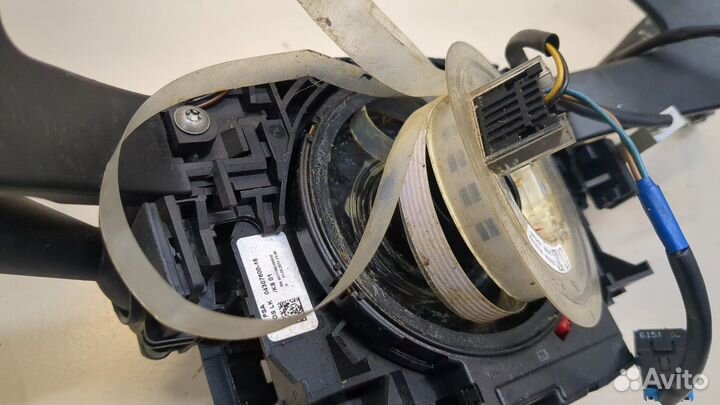 Переключатель поворотов и дворников Peugeot 5008, 2011