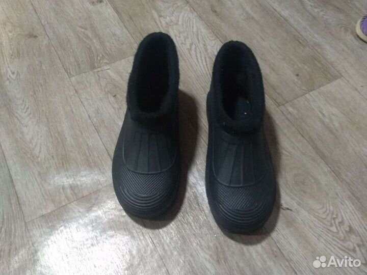 Продам галоши