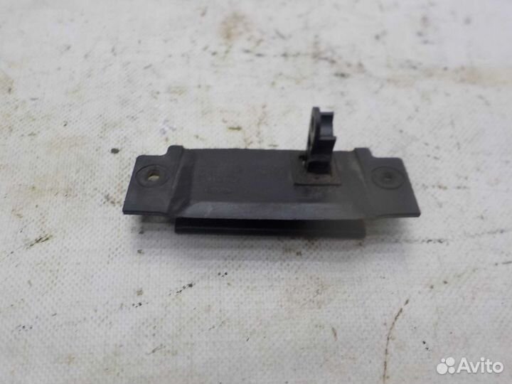 Кнопка крышки багажника Chevrolet Lacetti