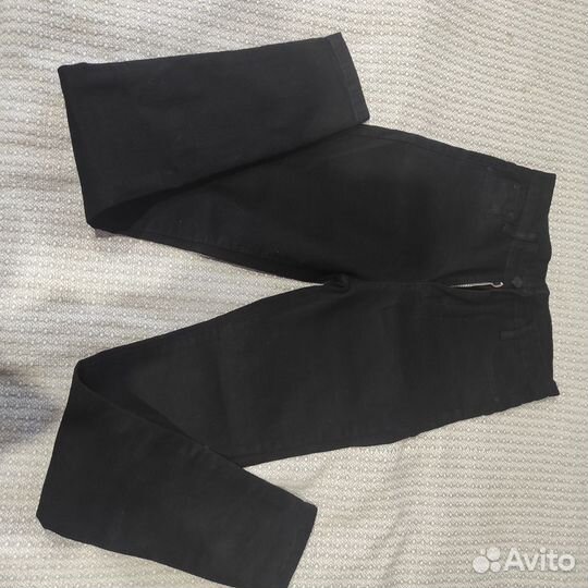 Джинсы скинни