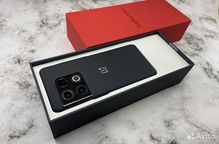 OnePlus 10 pro, 8/128 ГБ