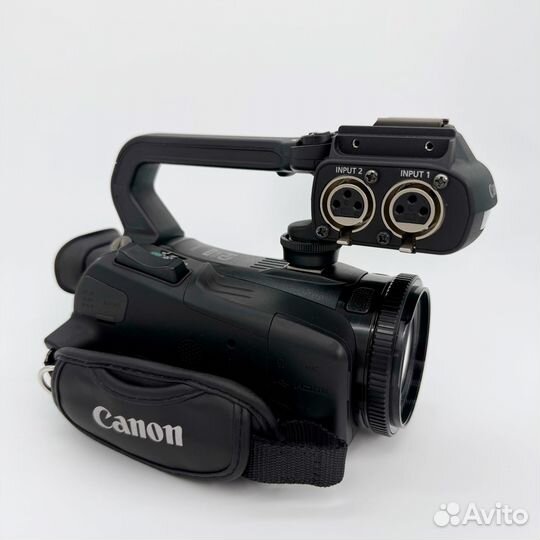 Видеокамера Canon XA11