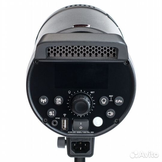 Вспышка студийная Godox DP600III