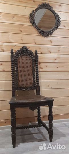 Старинное зеркало