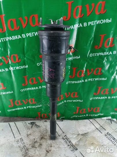 Стойка задняя правая Lexus Ls600Hl UVF46 2UR-FSE