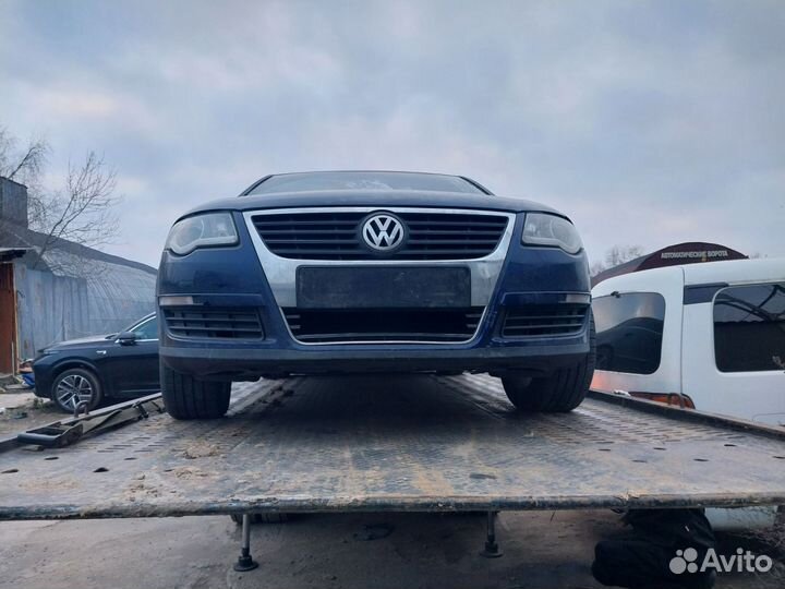 Заехал на разбор универсал В6, 2008год