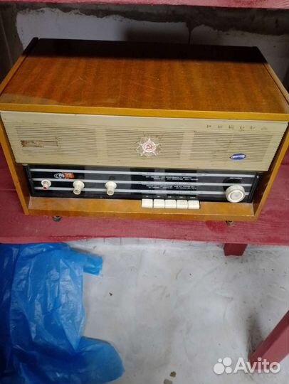 Радиола рекорд