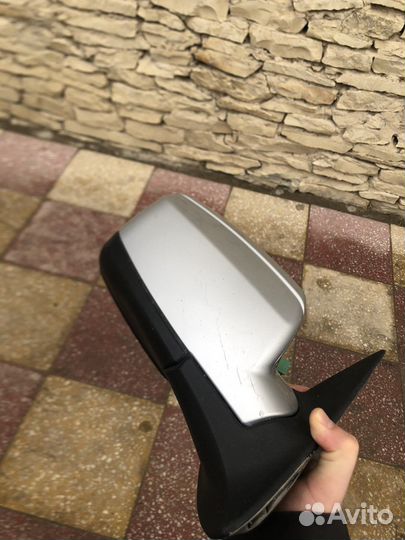 Зеркала на гранту