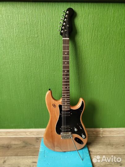 Электрогитара (Stratocaster)