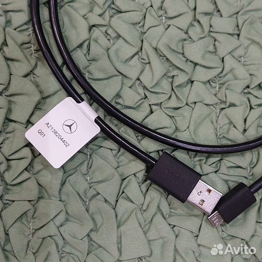 Кабель соединительный Media Interface для Mercedes