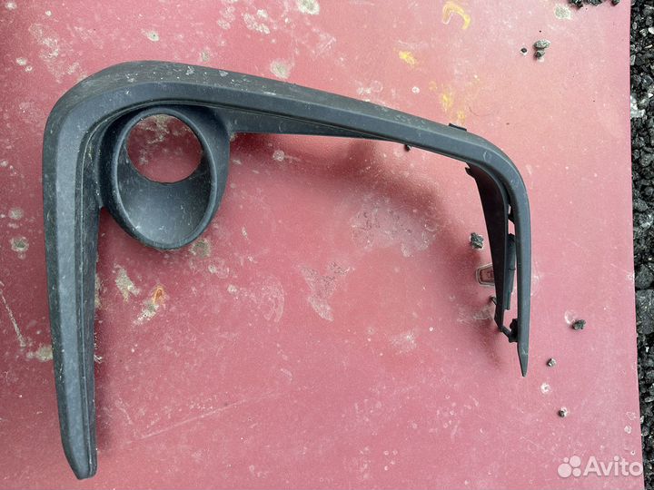 Решетка corolla 180