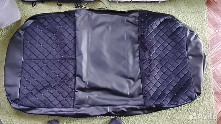 Чехлы из экокожи со вставкой велюр