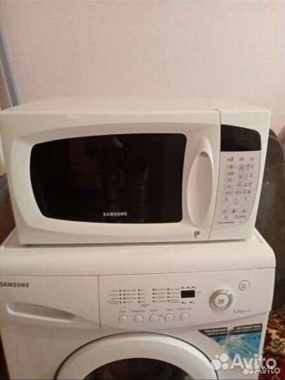 Микроволновка Samsung c106r