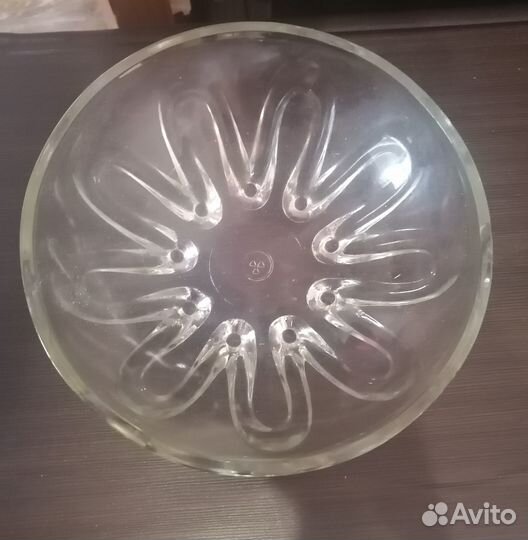 Стеклянная салатница