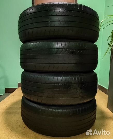 Bridgestone Dueler H/L 33 235/55 R20