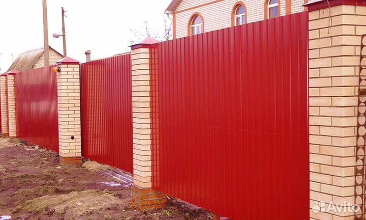 Заборы из профнастила