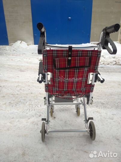 Инвалидная коляска