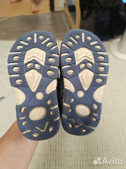 Сандалии Dr. Mymi детские 24