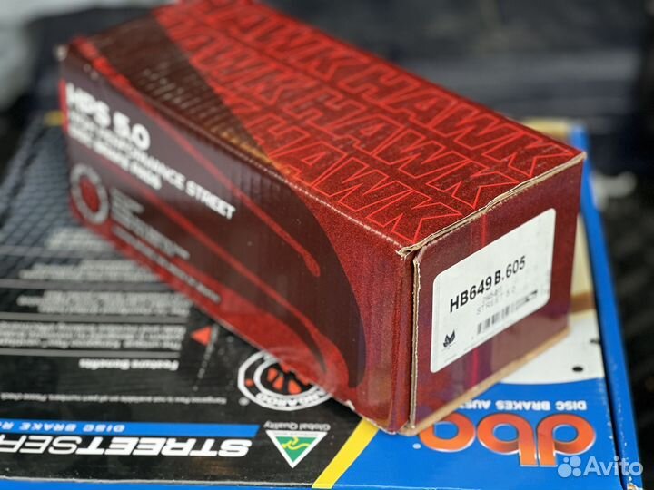 Тормозные колодки перед GTR R35 audi RS6 SRT8