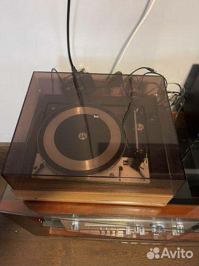 Проигрыватель винила Dual 1218