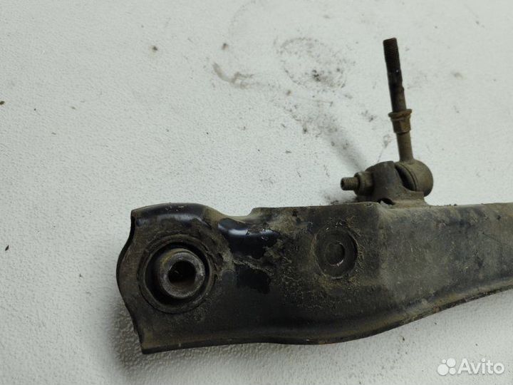 Рычаг подвески нижний задний левый Mitsubishi