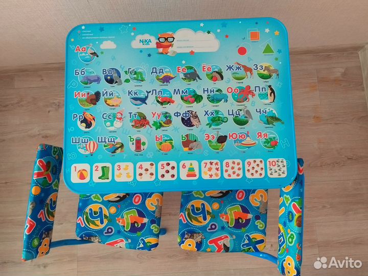 Десткий стол и стулья