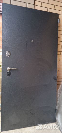 Дверь-сейф входная металлическая гост