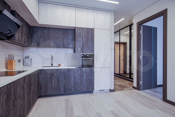 2-к. квартира, 64 м², 3/9 эт.