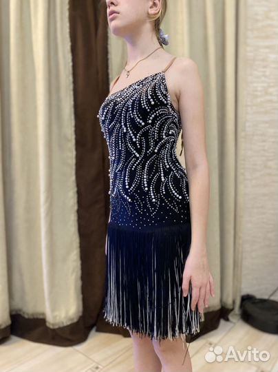 Платье для бальных танцев