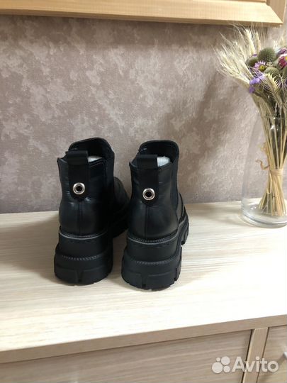 Ботинки демисезонные