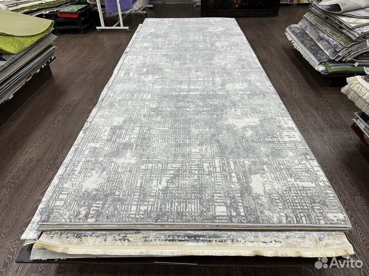 Ковер новый 1.5х4 серый