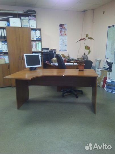 Письменный стол пеналы