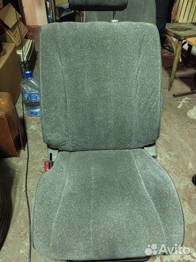 Сидения тоёта креста передние