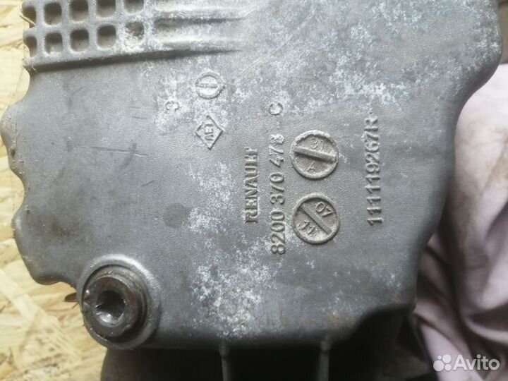 Поддон двигателя картера renault