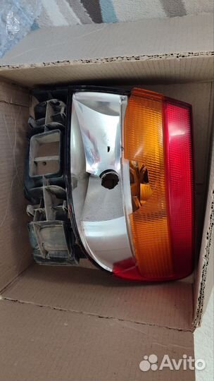 Фара от Toyota Carina E