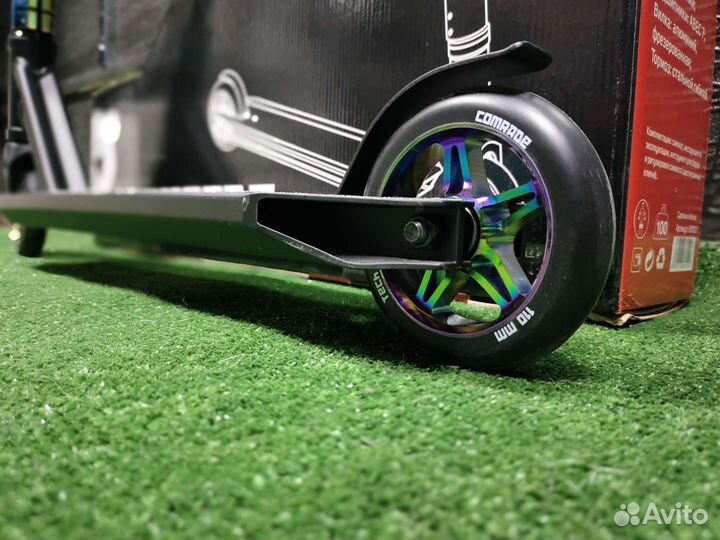 Трюковой самокат Tech Team Comrade/ Новый