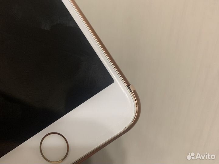 iPhone 8