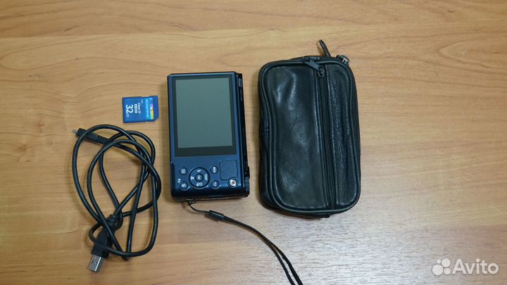 Samsung WB800F