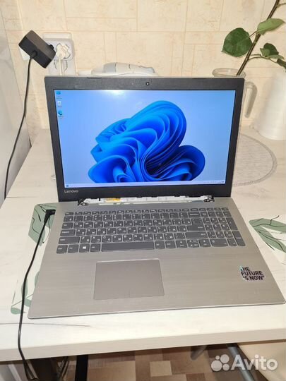 Ноутбук lenovo ideapad 320 15isk/120SSD/8G/940MX