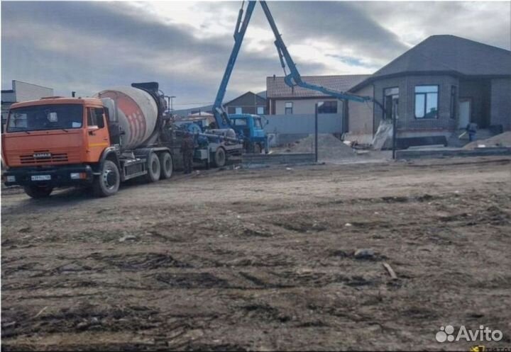Доставка бетона миксером